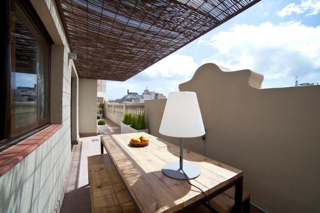 Serennia Apartamentos Ramblas - Placa Catalunya Barcelona Bilik gambar
